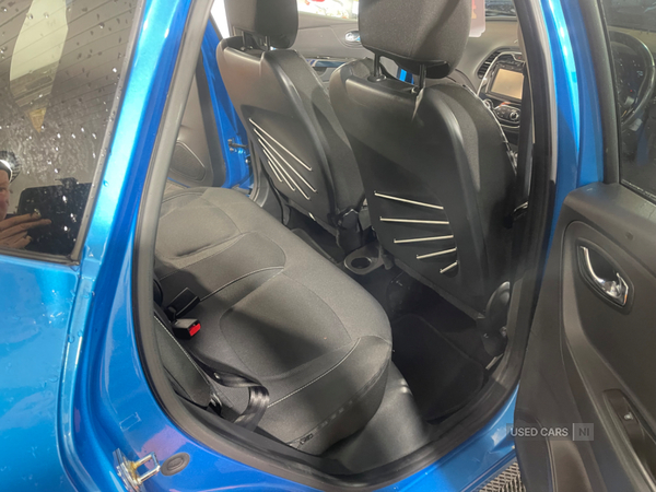 Renault Captur DIESEL HATCHBACK in Antrim