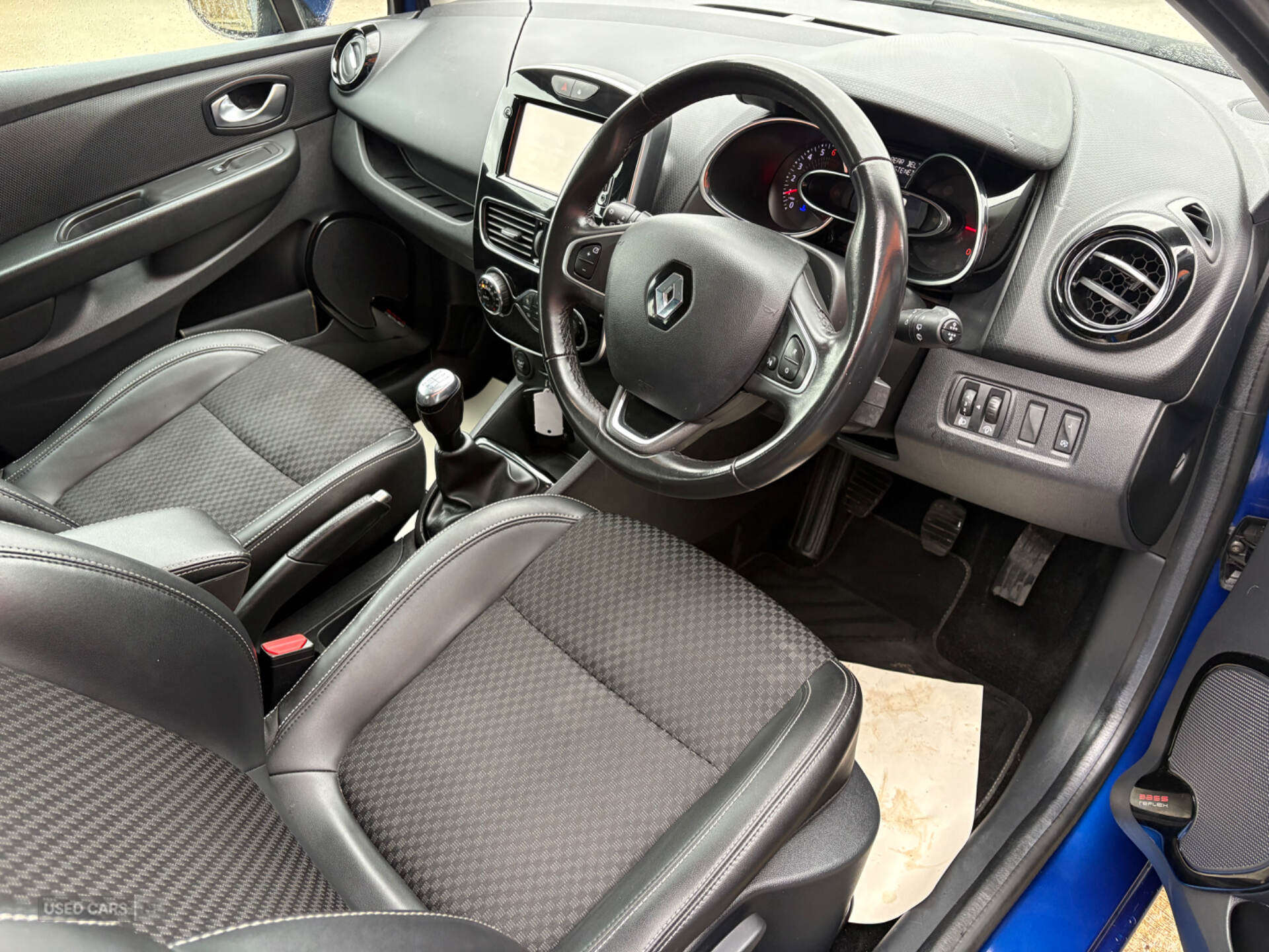 Renault Clio HATCHBACK in Derry / Londonderry