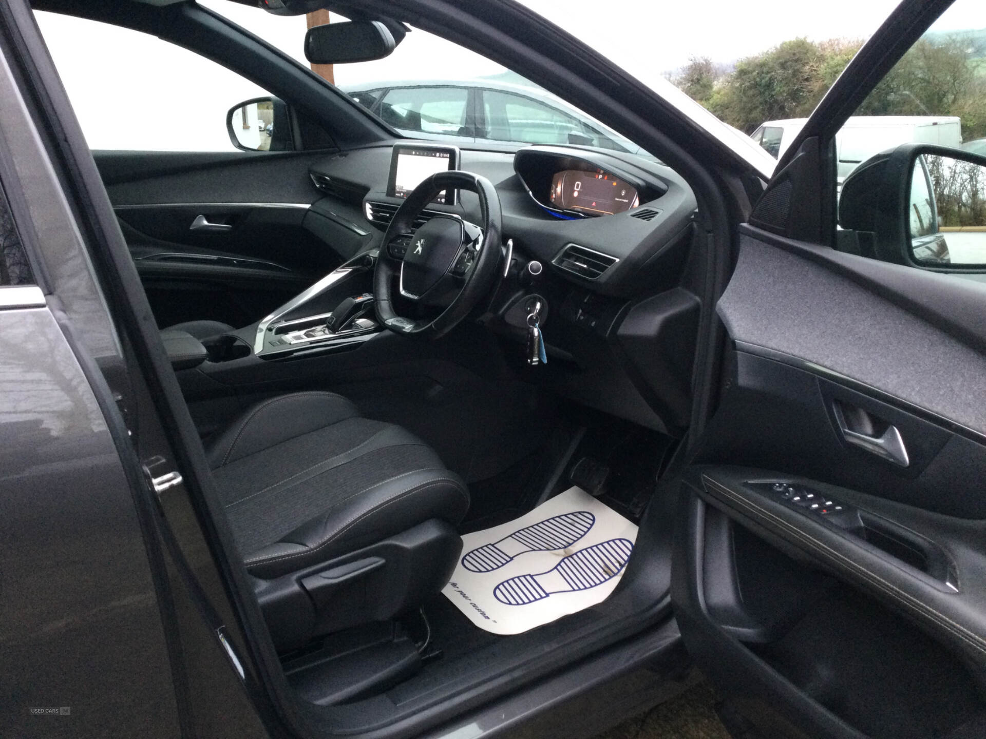 Peugeot 3008 DIESEL ESTATE in Derry / Londonderry