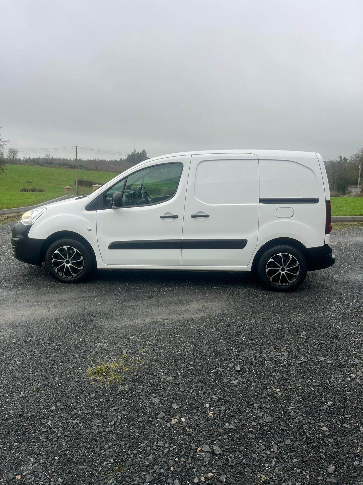 Citroen Berlingo L1 DIESEL in Down