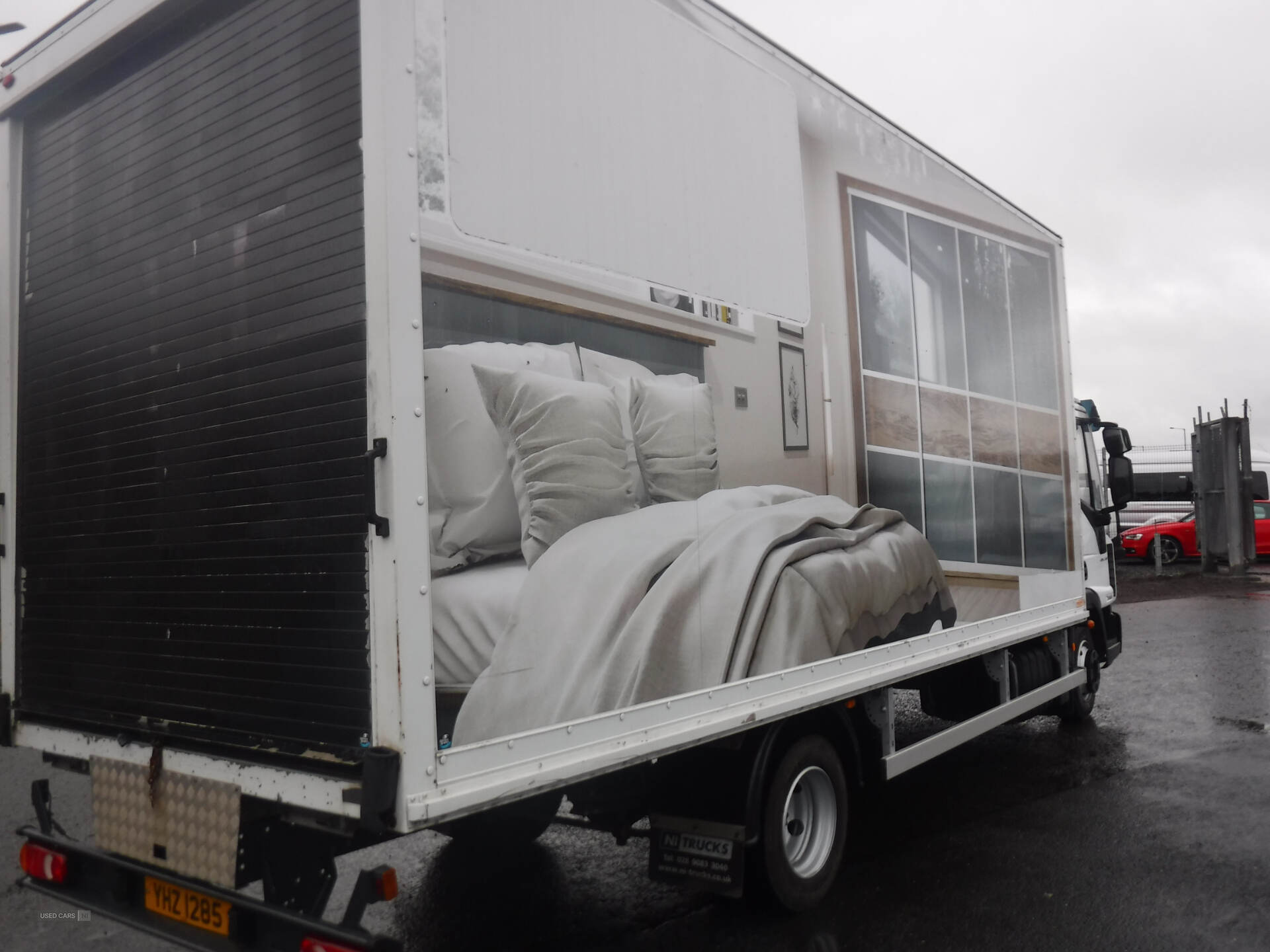 Iveco Eurocargo 20ft GRP box with hardwood floor & tying rails. in Down