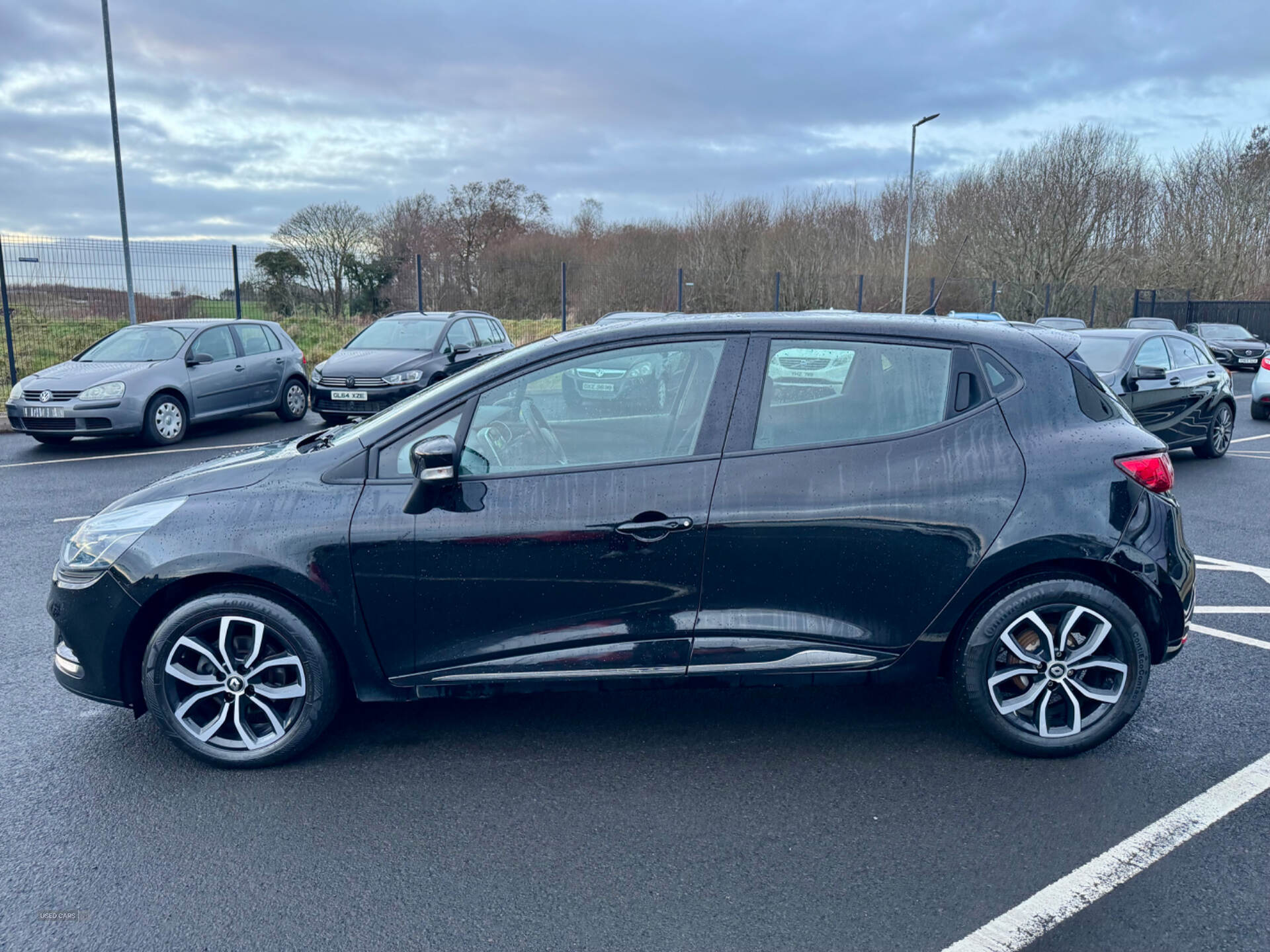 Renault Clio DIESEL HATCHBACK in Derry / Londonderry