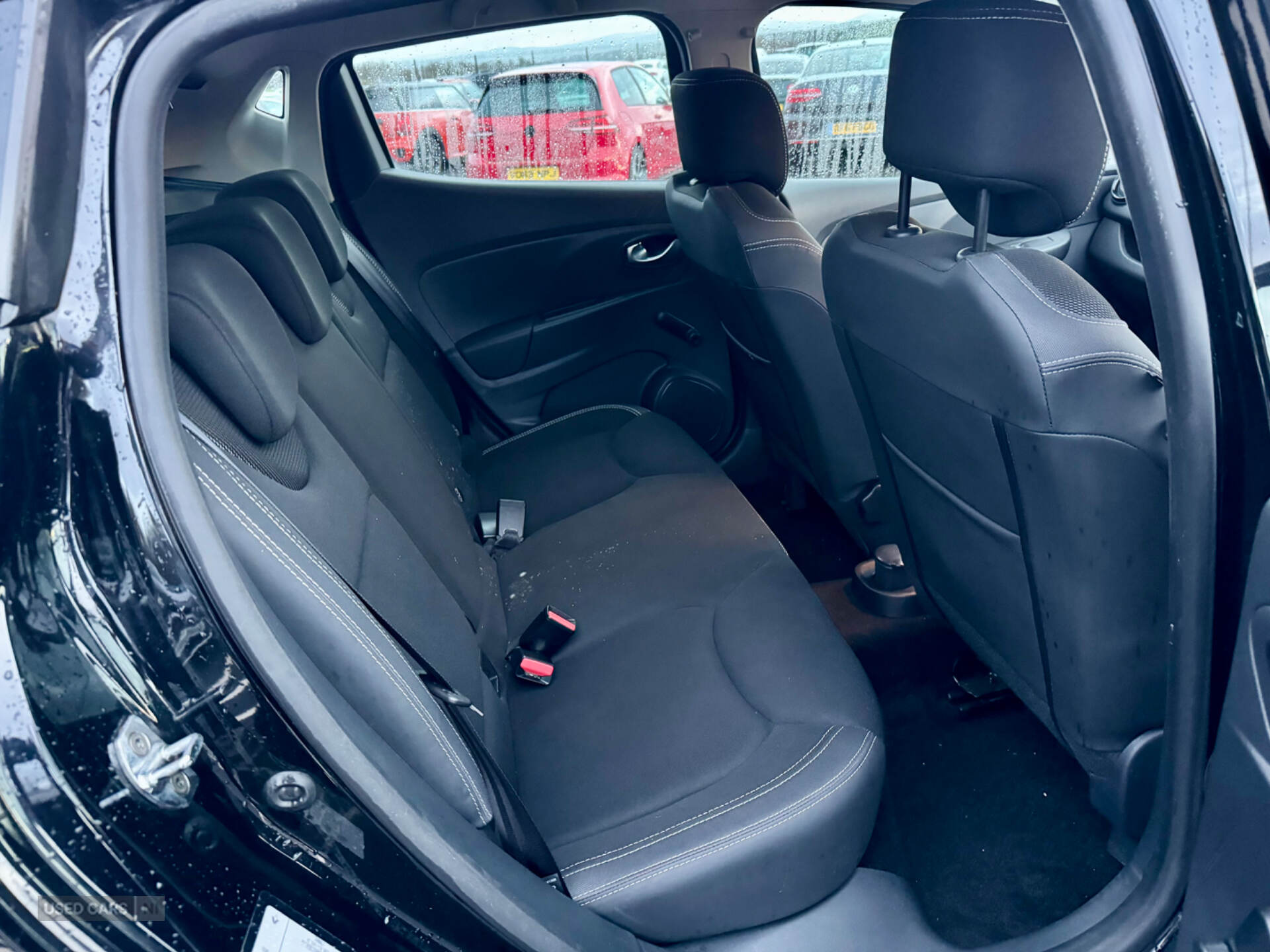 Renault Clio DIESEL HATCHBACK in Derry / Londonderry