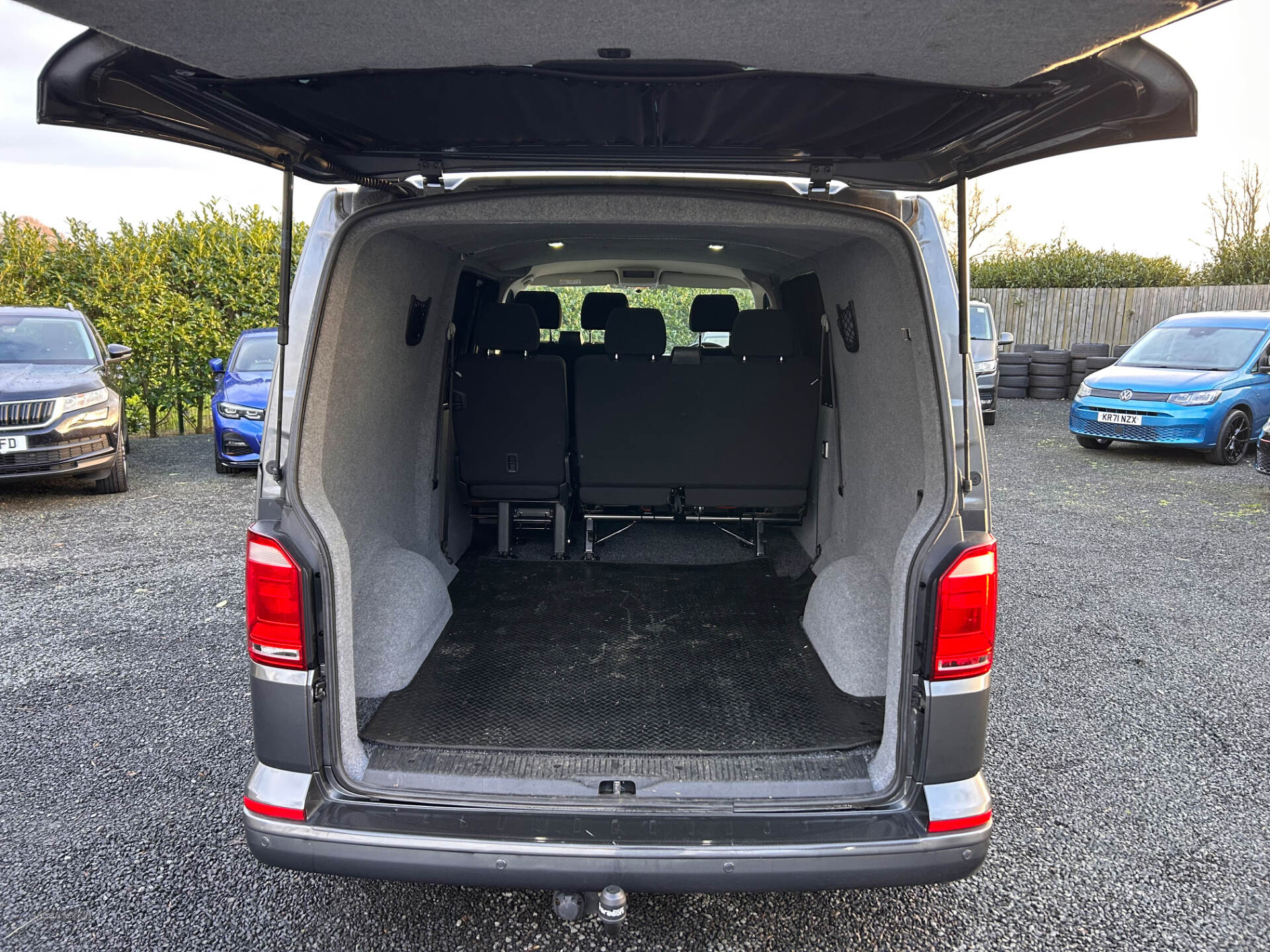 Volkswagen Transporter T32 LWB DIESEL in Antrim