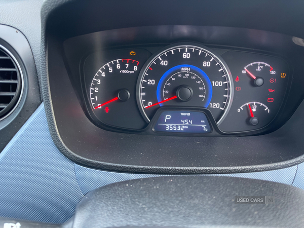 Hyundai i10 HATCHBACK in Antrim