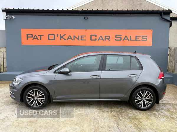 Volkswagen Golf DIESEL HATCHBACK in Derry / Londonderry