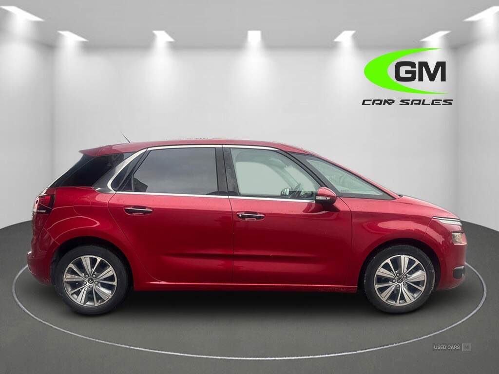Citroen C4 Picasso DIESEL ESTATE in Armagh