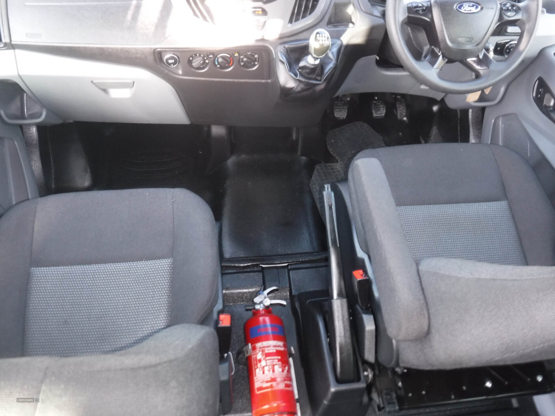 Ford Transit 460 L4 MINIBUS DIESEL RWD in Down