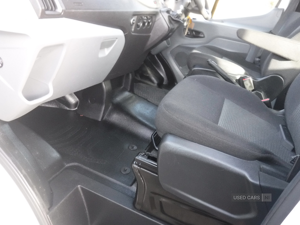 Ford Transit 460 L4 MINIBUS DIESEL RWD in Down