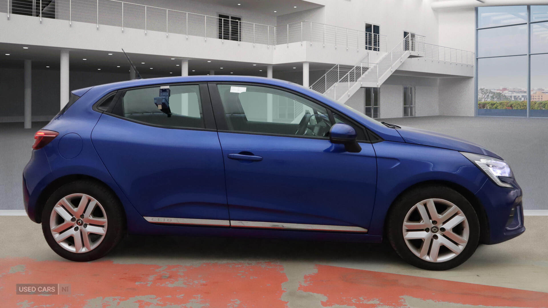 Renault Clio DIESEL HATCHBACK in Derry / Londonderry