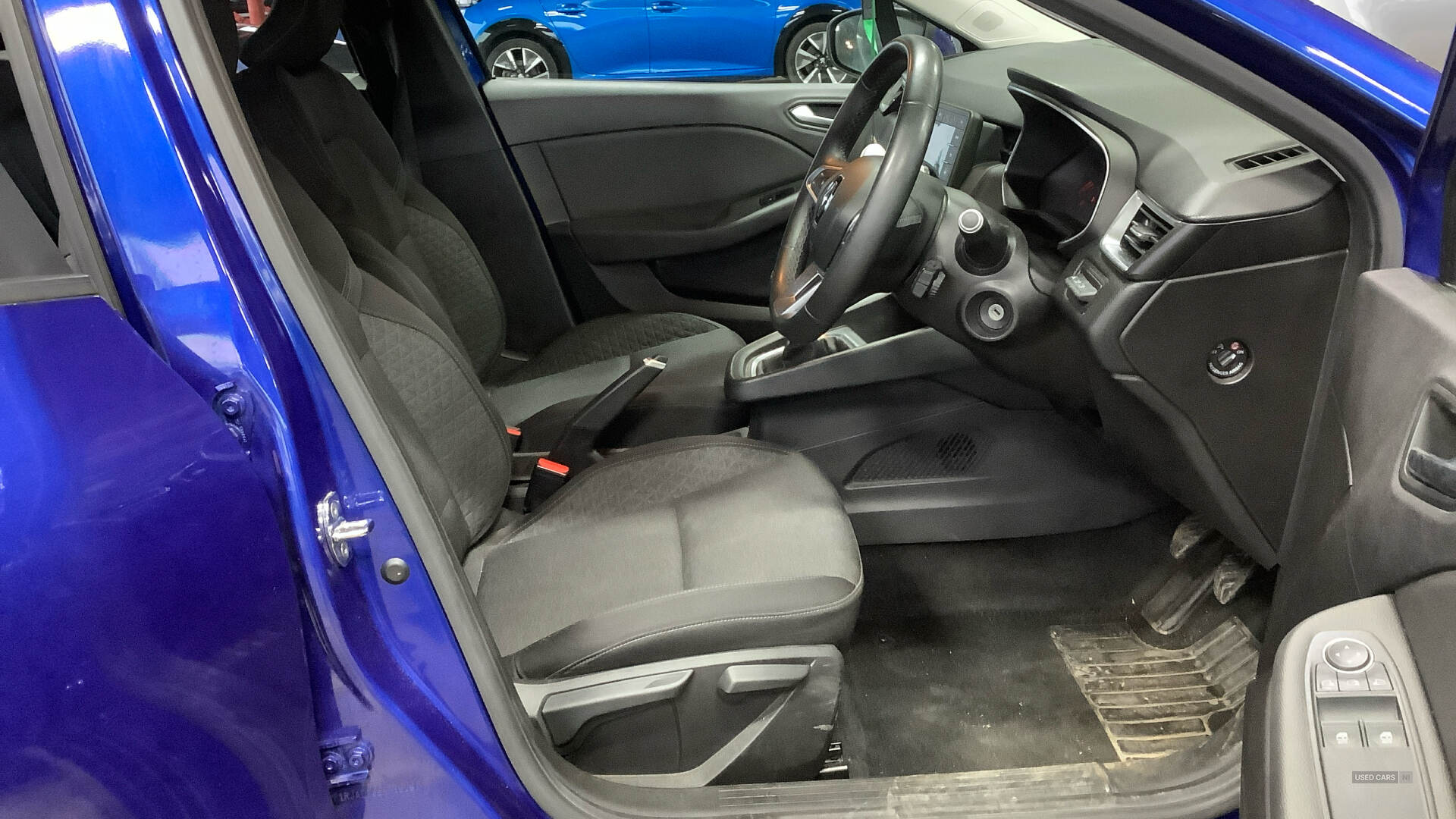 Renault Clio DIESEL HATCHBACK in Derry / Londonderry