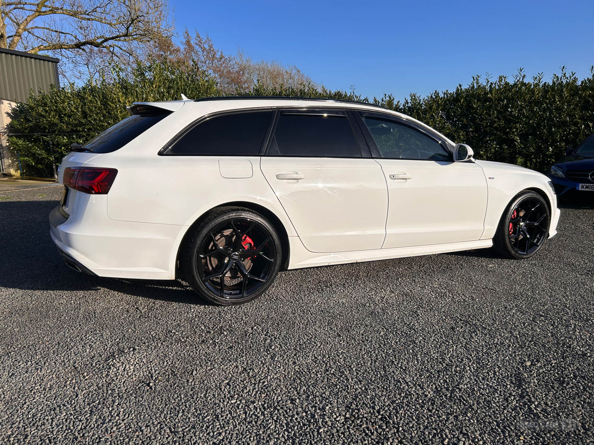 Audi A6 DIESEL AVANT in Antrim
