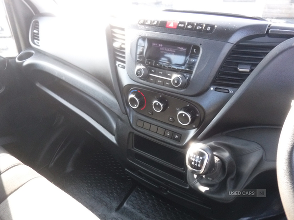 Iveco Daily 35S14 DIESEL in Down