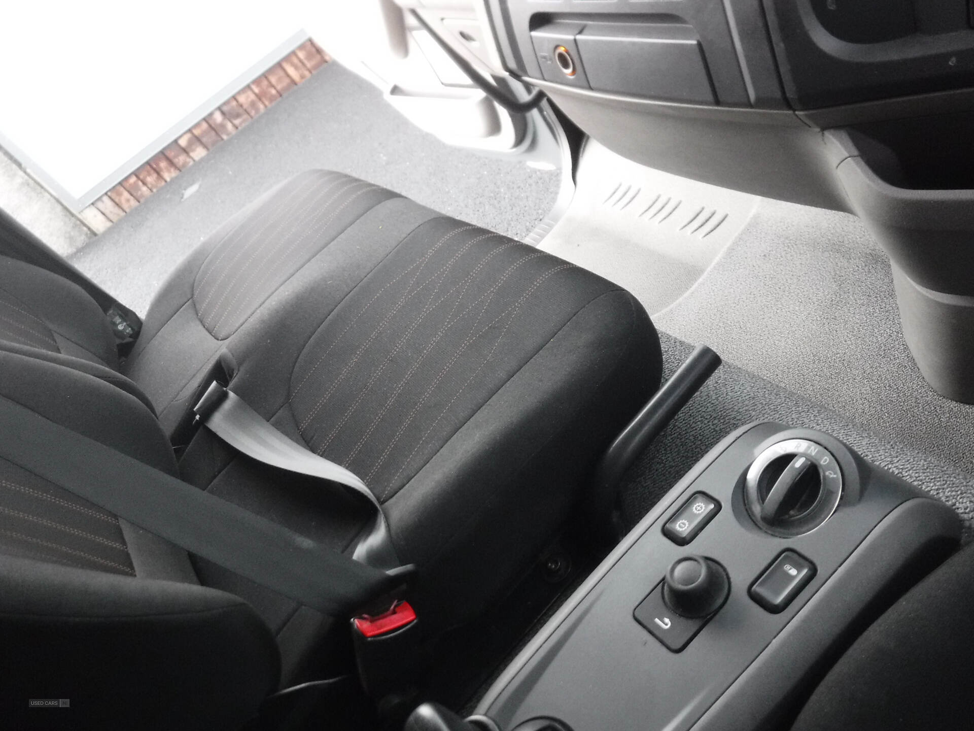 Daf LF180 with 23ft GRP box, 2 side doors 386278km. in Down