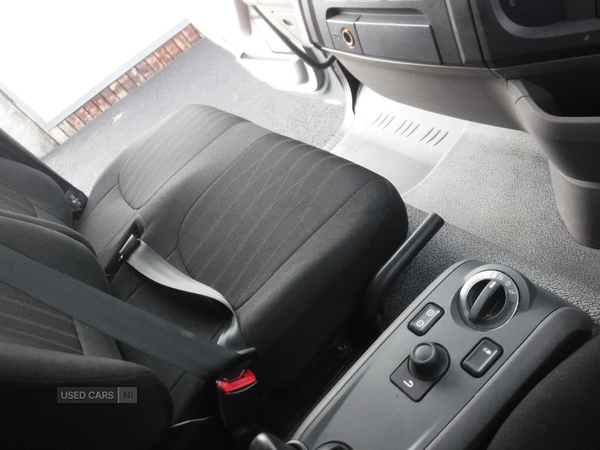 Daf LF180 with 23ft GRP box, 2 side doors 386278km. in Down