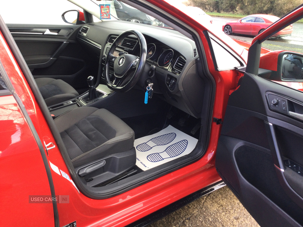 Volkswagen Golf DIESEL HATCHBACK in Derry / Londonderry
