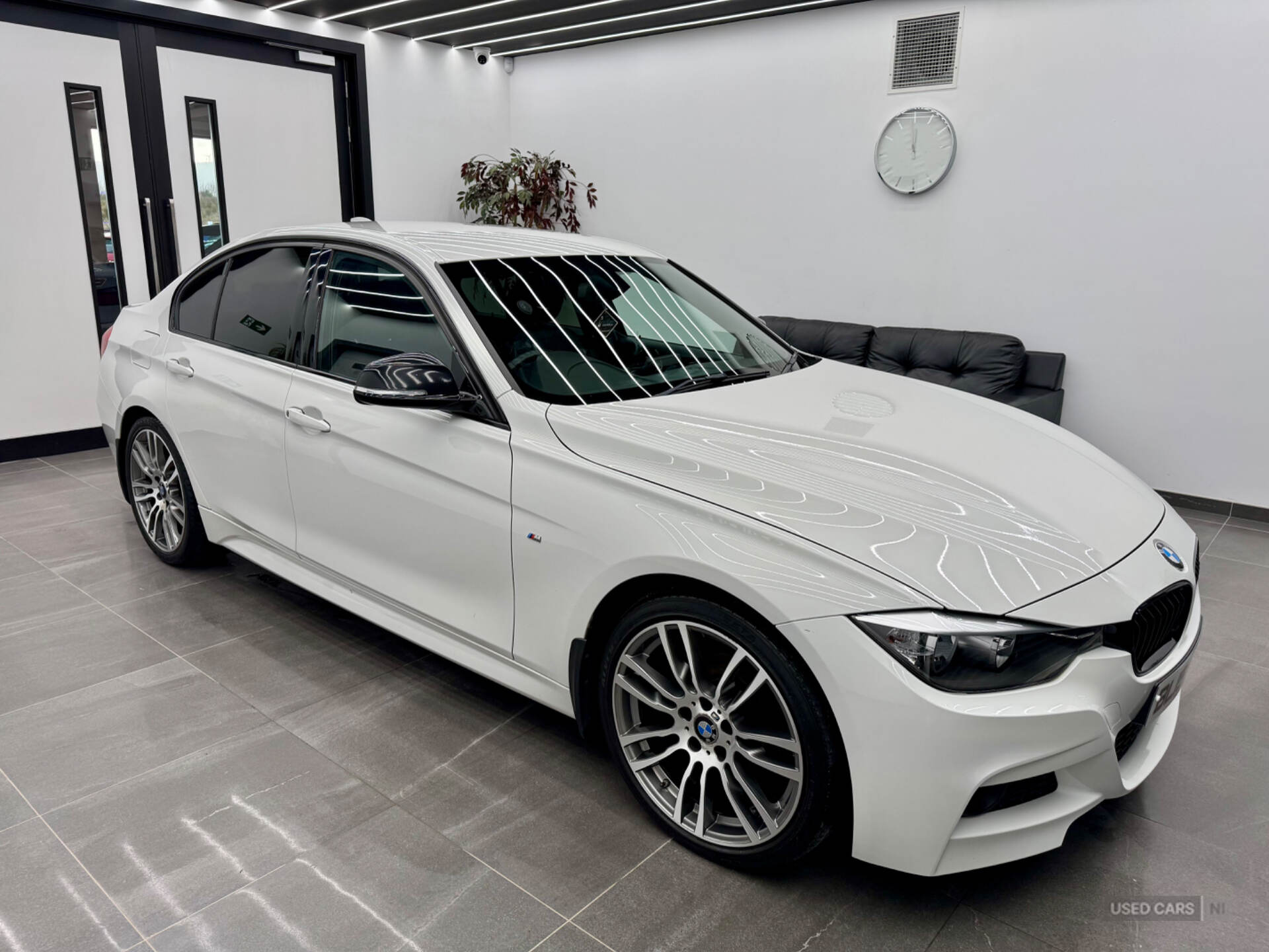 BMW 3 Series DIESEL SALOON in Derry / Londonderry