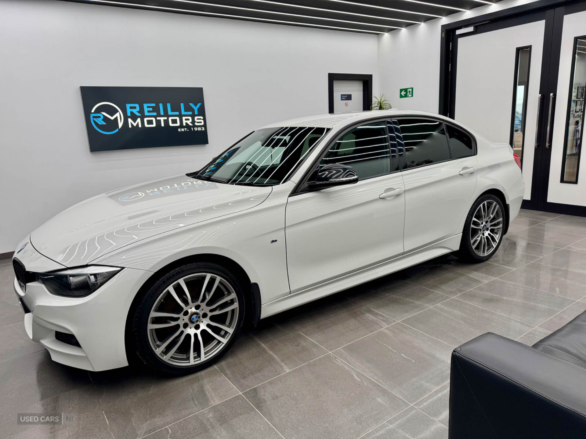 BMW 3 Series DIESEL SALOON in Derry / Londonderry